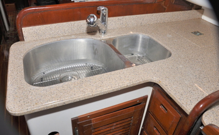 A new, stainless steel sink was fitted along with a new swivel fauset which also pulls out on an extansion cord.
