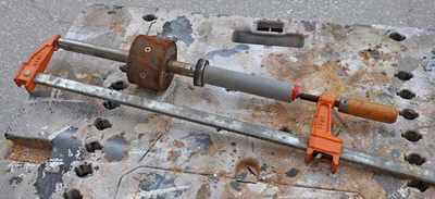 Kiss -front-bearing Kiss -front-bearing